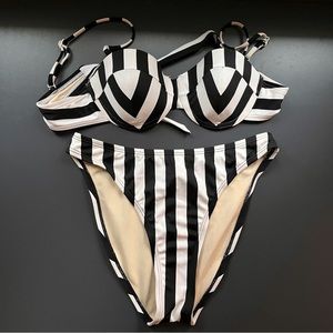 Unique Vintage Bikini Black White Stripe